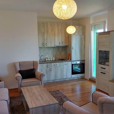 Green Trebjesa Apartment Nikšić Kültér fotó